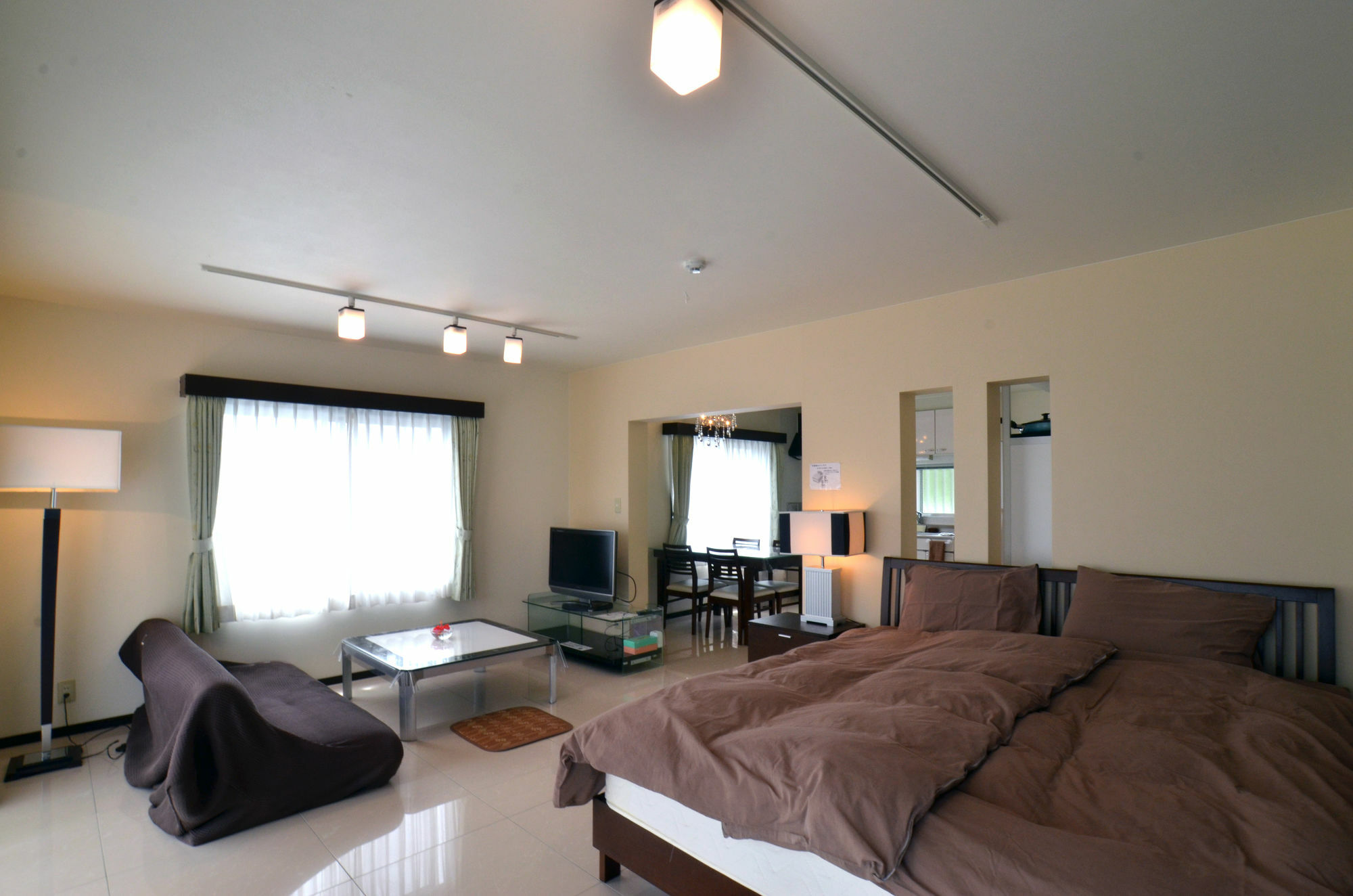 Condominium Ceaser Накидзин Экстерьер фото